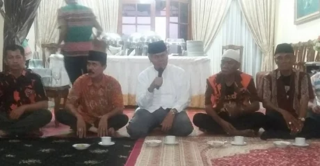 Ditanya Bakal Berpasangan dengan Desri, Emzalmi: Insya Allah Kami Maju di Pilkada Padang 2018