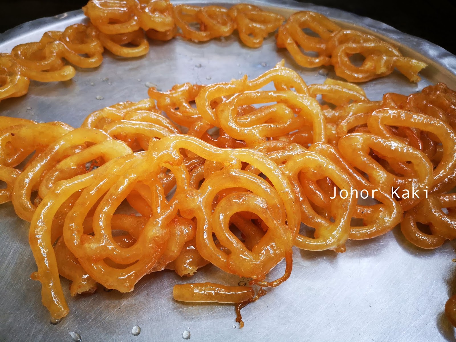 Eating Jalebi In Kuala Lumpur A Happy Sweet Treat From Ancient Middle East Johor Kaki Travels For Food
