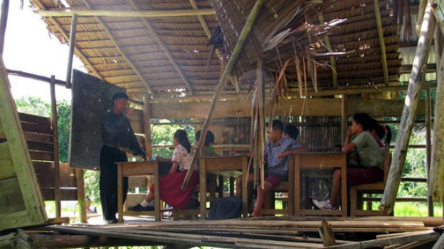  Upaya percepatan penyaluran Kartu Indonesia Pintar  Kemendikbud Himbau Dinas Pendidikan Kabupaten/Kota untuk Proaktif dan Jemput Bola