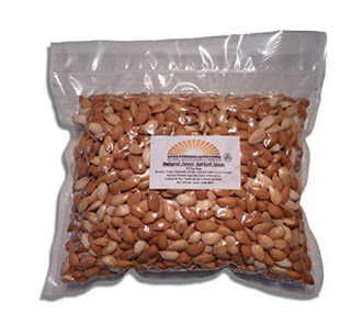Raw Apricot Kernel Seeds