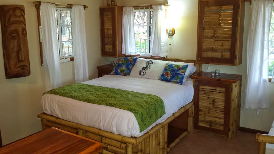 Caribbean Beach Cabanas — Ready for high season! 54 Remaxvipbelize: Brand new custom bed