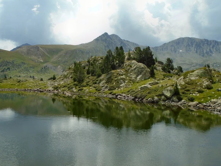 Estany Segon de la Bova Estany Segon de la Bova