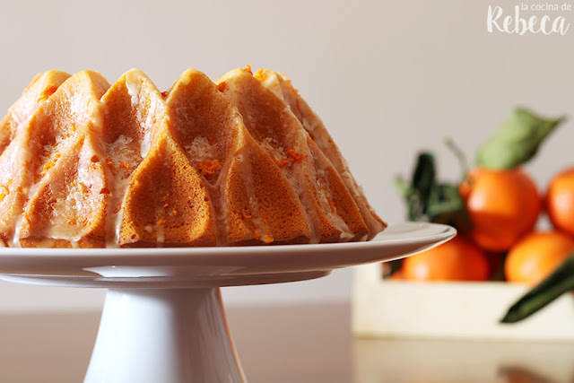 Bundt cake de mandarina glaseado