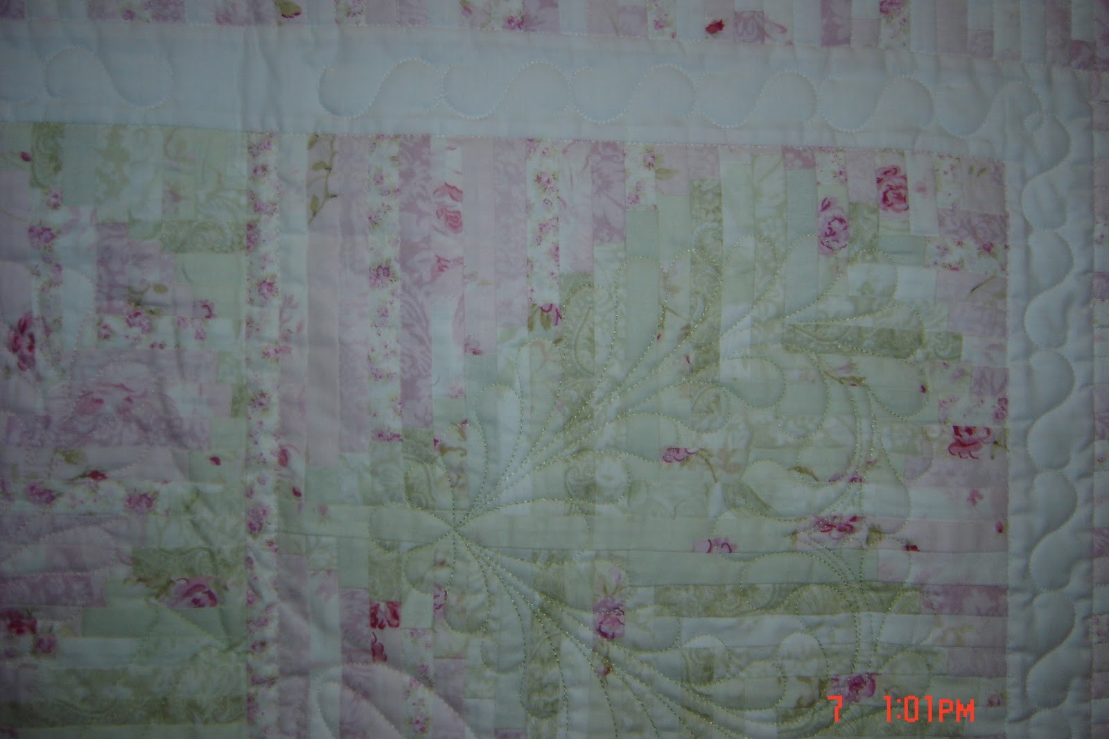 QuiltNCards Placerville CA Quilt Show and Hubby's New Robe Done!