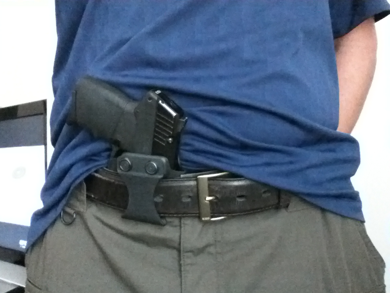 General Agony's Projects and Reviews RDR "The IWB Holster" Review