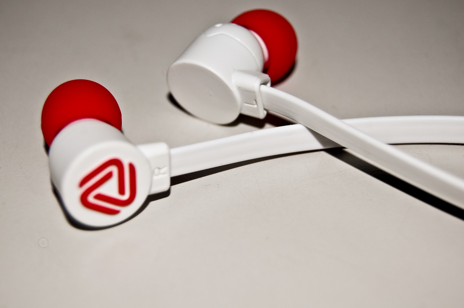 chrisbelison Coloud's "The Pop" InEar Headphones