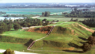 Cahokia Mounds 3