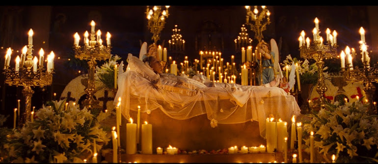death scene from baz luhrmann's 'romeo and juliet'
