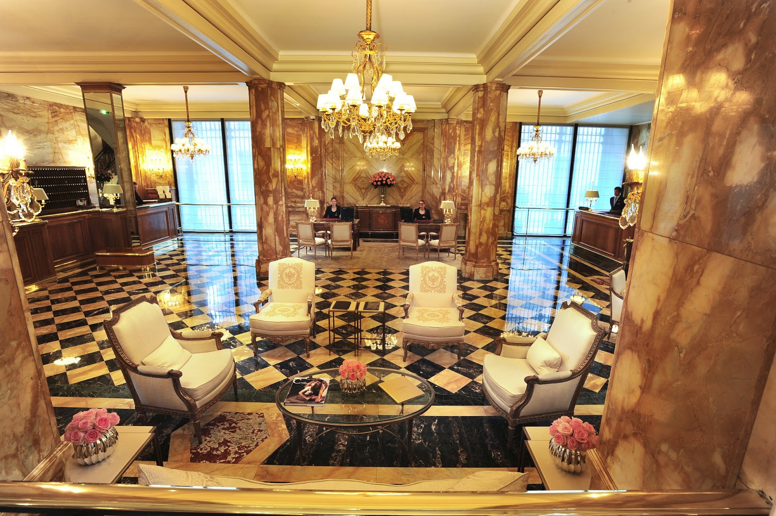 Отель крийон париж