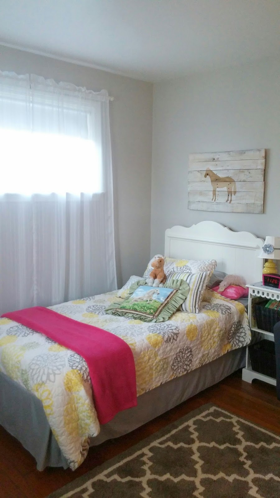 Hydrangeas and Harmony Tween Girl HorseThemed Room Reveal