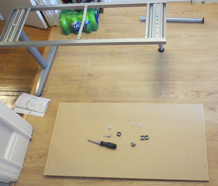 Invertedkb Ikea Thyge Desk Impressions Like An A Leg Galant