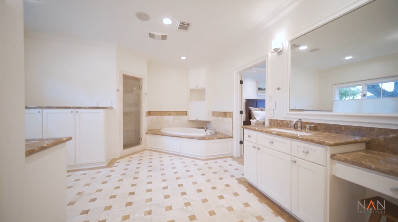 15 Photos vs. Immaculate Home in Prestigious Highland Village | Houston, TX - High End Home & Interior Design Video Tour