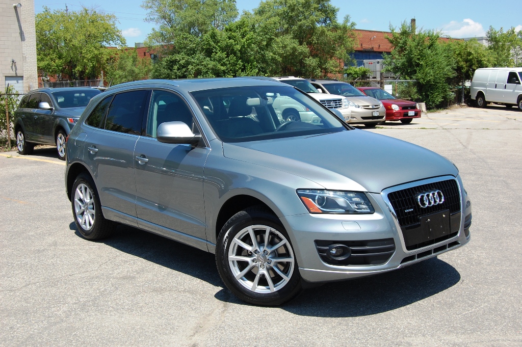 Car buying expert: 2010 Audi Q5 3.2 Premium Only 60,000 km No accidents ...