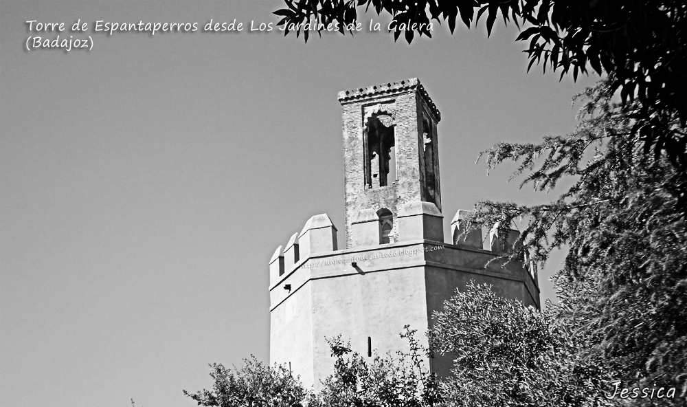 Un poquito de casi todo Alcazaba Torre de Espantaperros