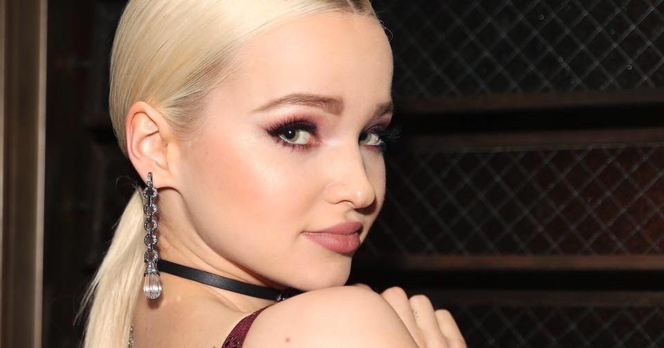 Dove Cameron age, phone number, twin, sister, family, parents, birthday