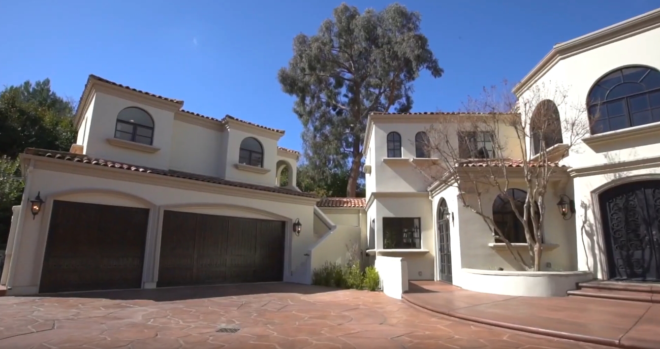 18 Photos vs. 5145 Lakeview Canyon Rd, Westlake Village, CA Home Interior Design Tour