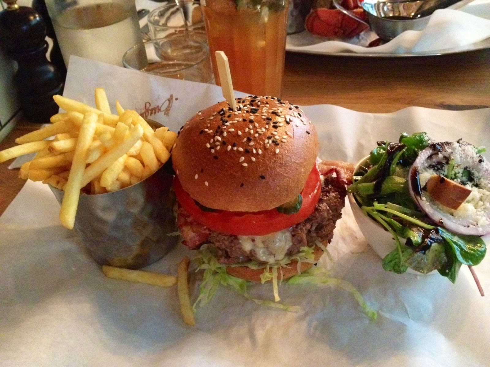 Creamy Steaks Burger & Lobster