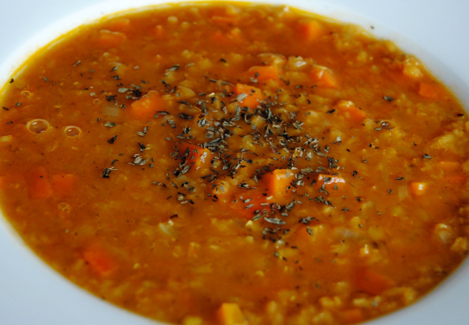 Sopa de Lentejas Rojas con Sumac o Zumaque (Sumak Kırmızı Mercimek