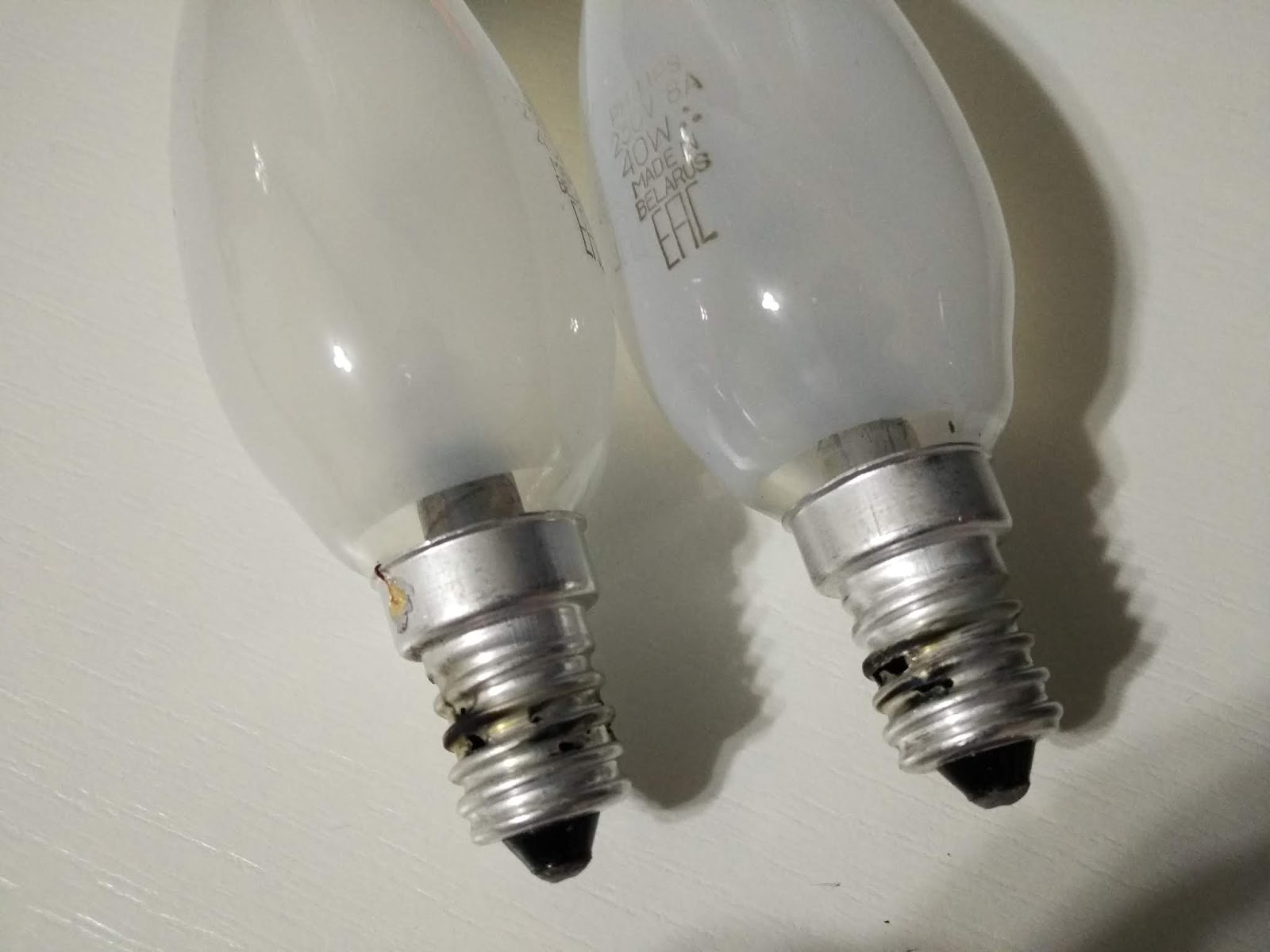 Как узнать какая лампочка перегорела. Как узнать какая лампочка перегорела. Почему перегорают лампочки. Светодиодные лампы 30 ватт эквивалент лампы накаливания. Лампа ближнего света hyundai elantra 2008.