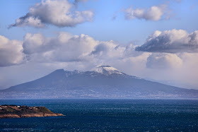 Tramontana a Ischia, Venti di tempesta a Ischia, Wind Chill, Foto Ischia, Mare in tempesta a Ischia, Tramontana nel Golfo di Napoli,