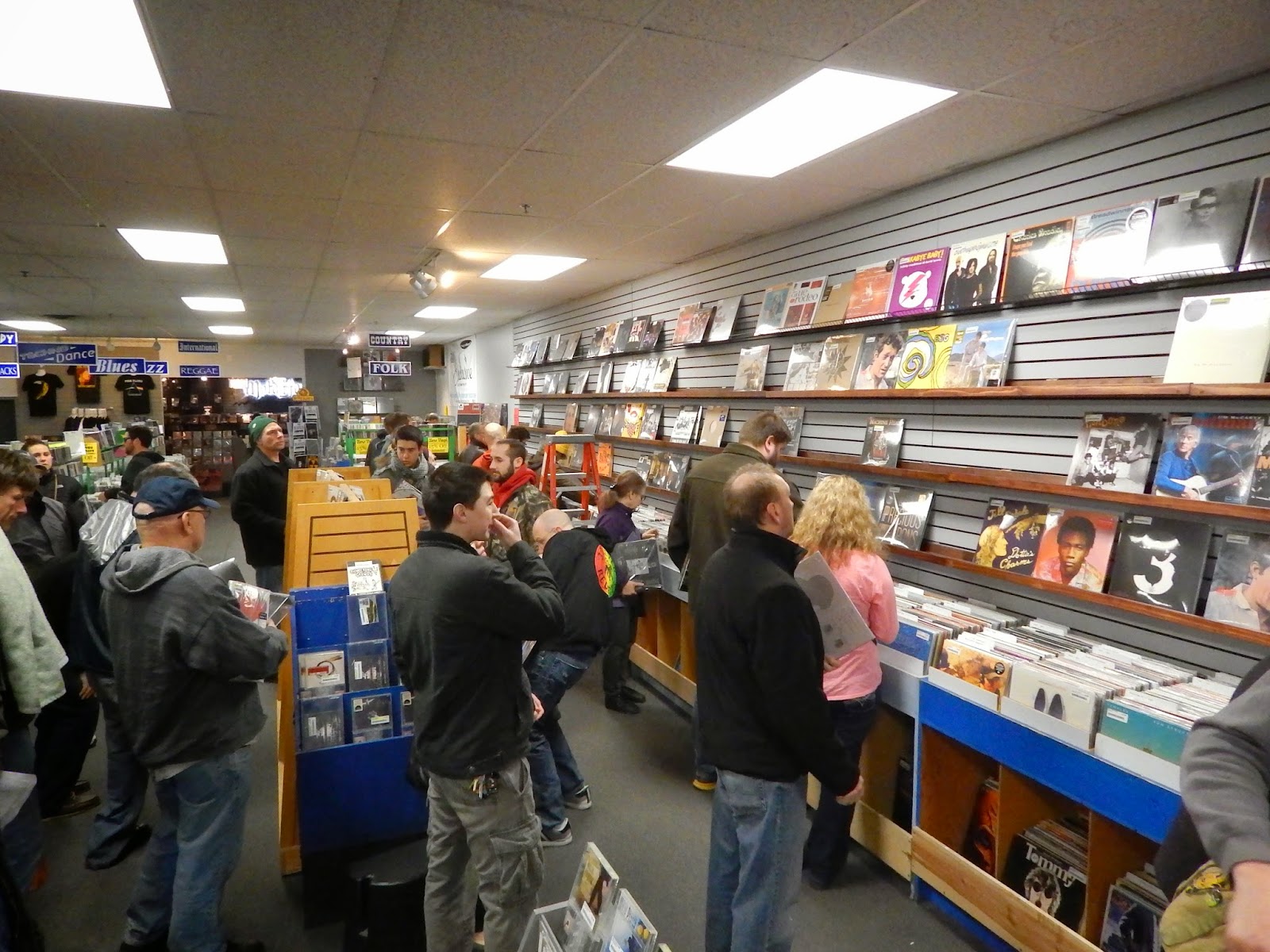 MOTORCITYBLOG Record Store Day 2014 Milwaukee, WI