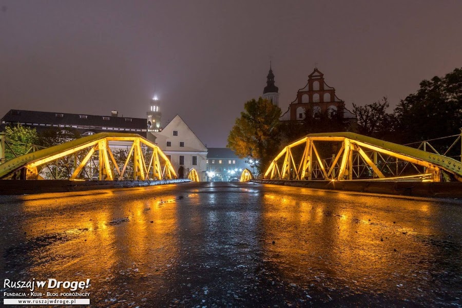 Opole nocą