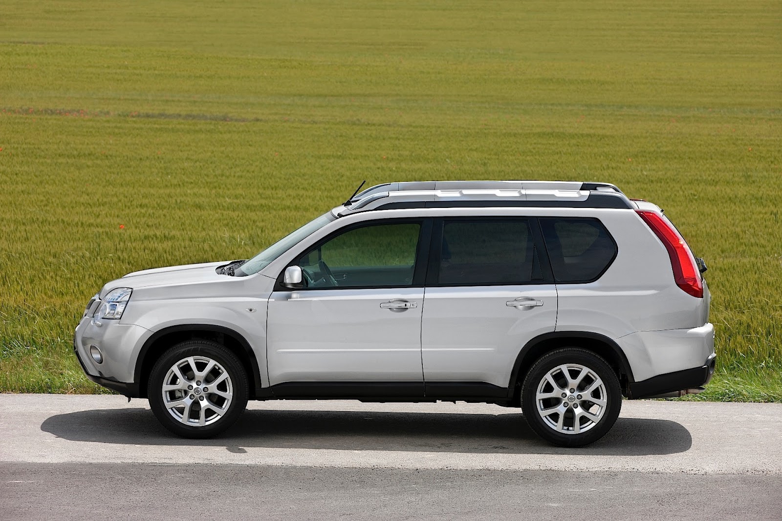 Gambar Mobil Suv Murah Modifikasi Mobil