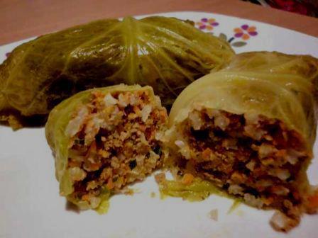 Mayra's Buffet y Más: ROLLOS DE REPOLLO RELLENOS DE CARNE