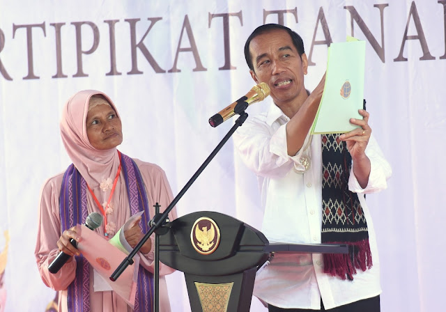 Imbau Kandidat Pilkada Adu Program, Presiden Jokowi: Pilihlah Pemimpin Yang Paling Baik