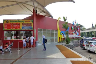taman legenda keong emas tmii jakarta