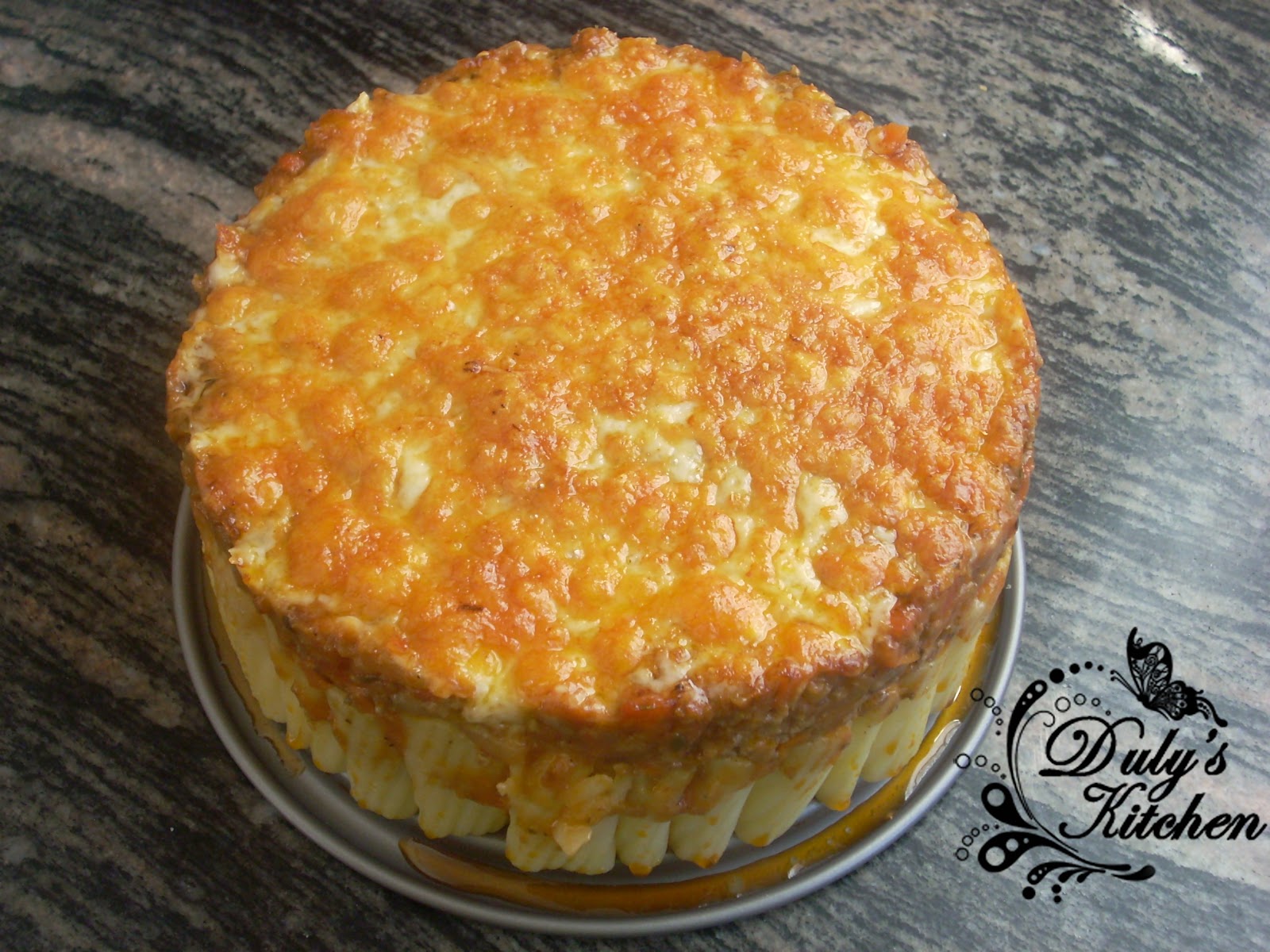 Duly's Kitchen Pastel de Pasta Boloñesa