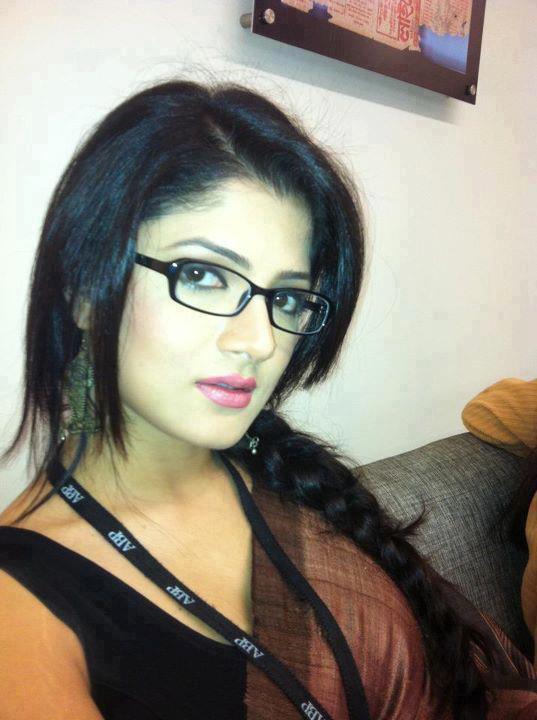 Desi Indian Girls Indian College Girls Looks Like A Model And Dream Girl