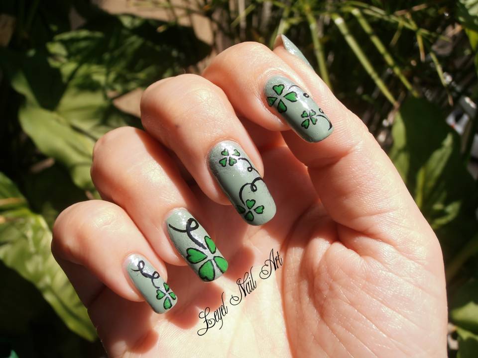 Green and White Clover Nail Design - wide 10