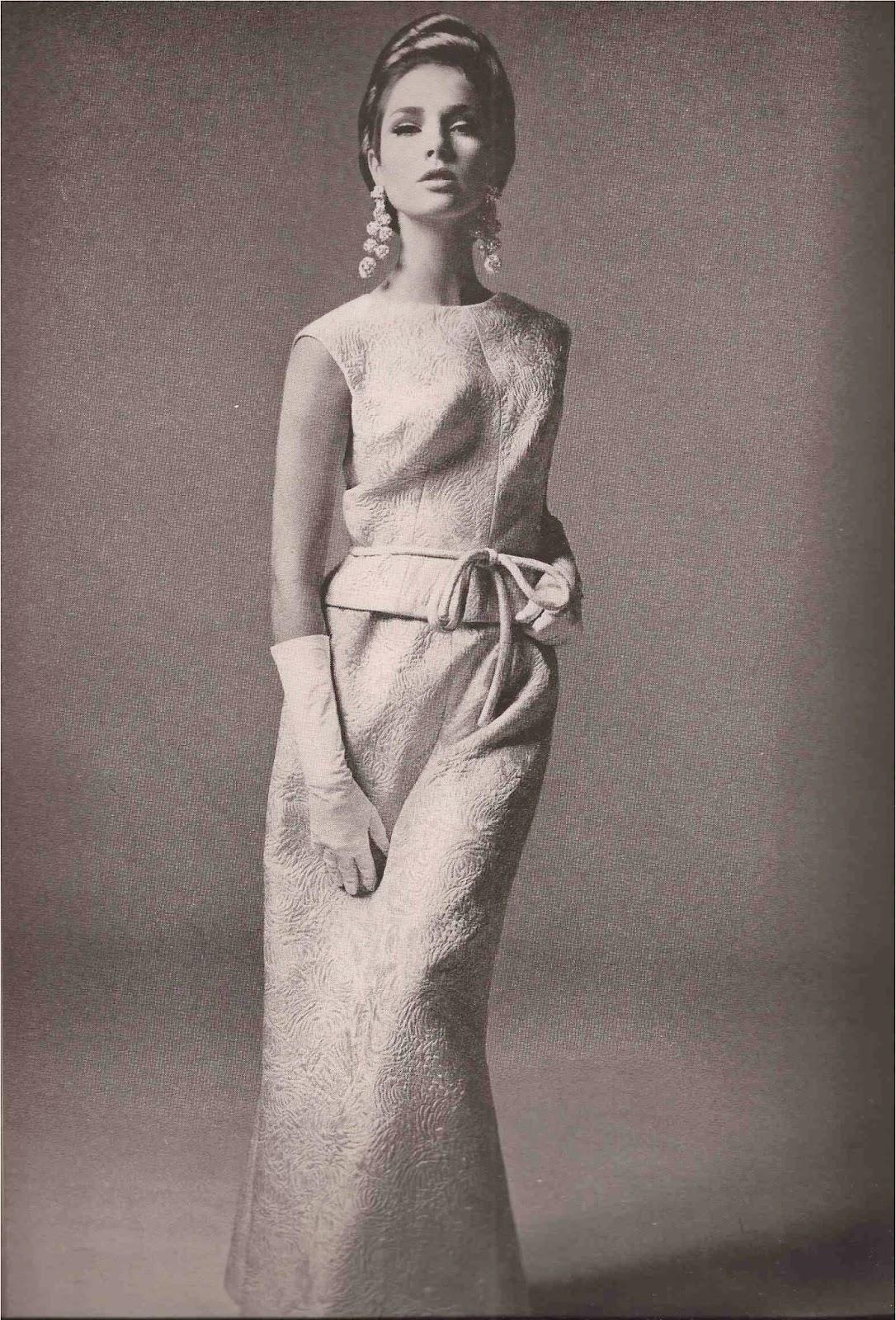 devodotcom: THE DRESS 1964