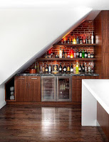 Mini bar de madera