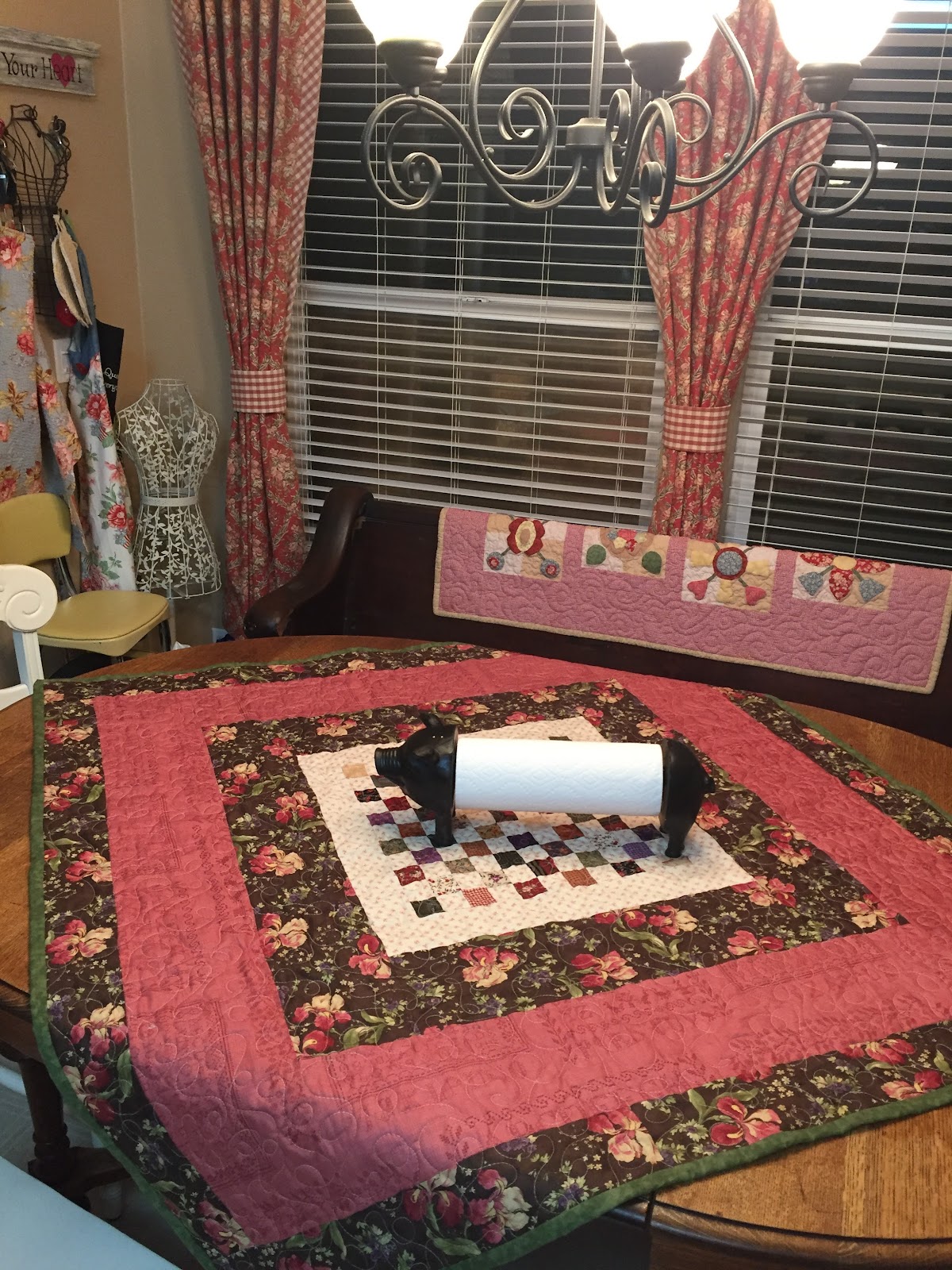 Quilted Tablecloth Busy As Can Be