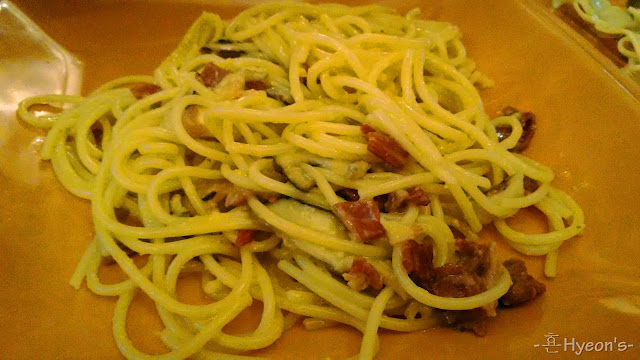 Carbonara Light in Spaghetti Little Italy KK