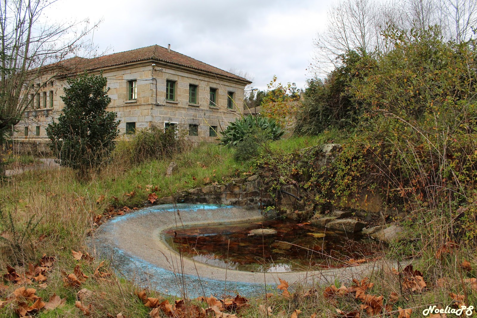 Abandonado Olvidado Y En Ruinas El Hospital Psiquiatrico