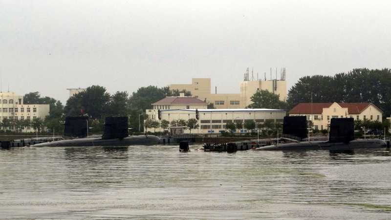 Chinese+Type+039+Song+Class+Diesel+Electric+Submarine+(SSK)+in+Hong+Kong++People's+Liberation+Army+Navy+pla+navy+(1).jpg