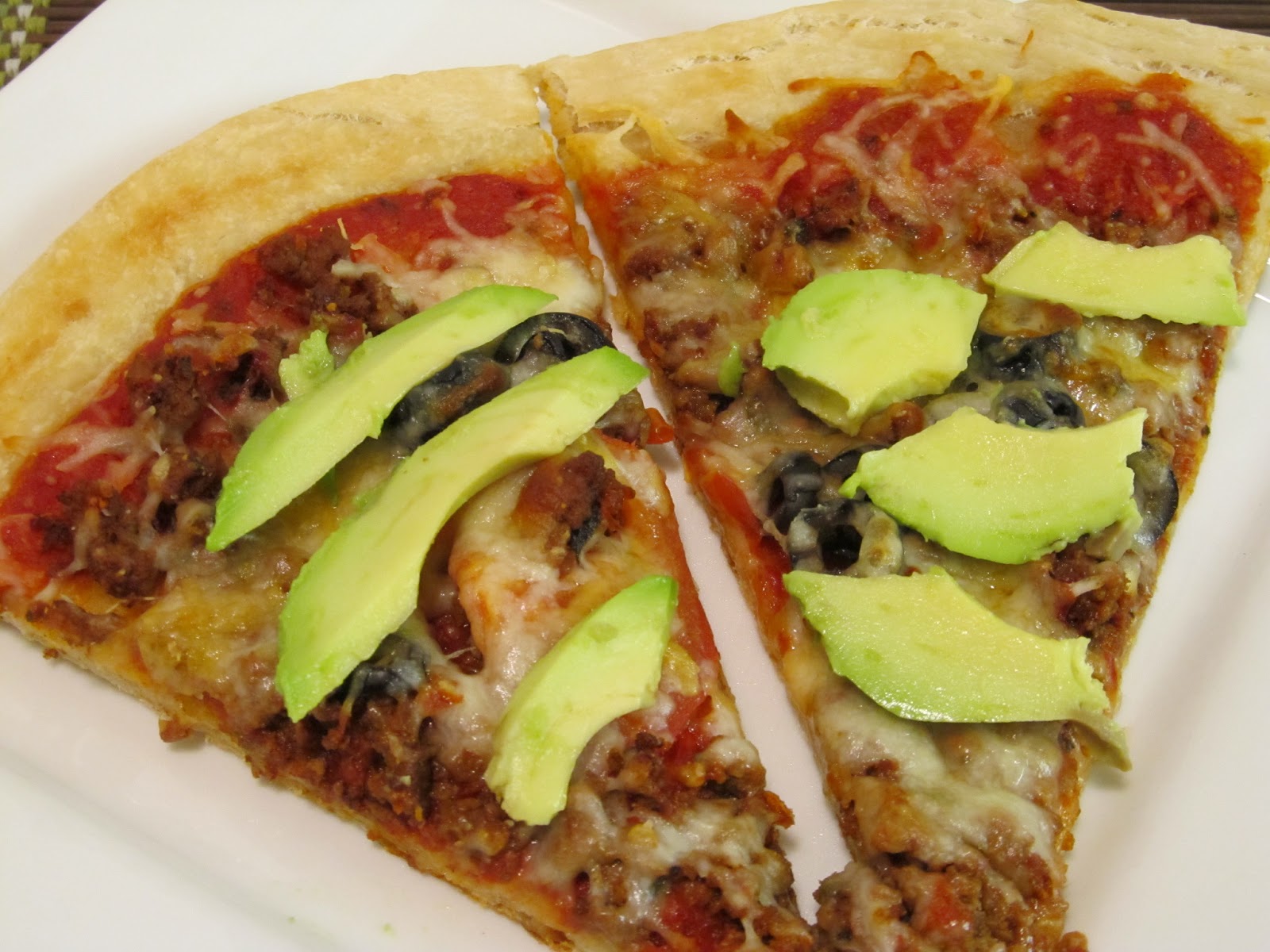 Jenn's Food Journey: Chorizo and Ground Beef Pizza