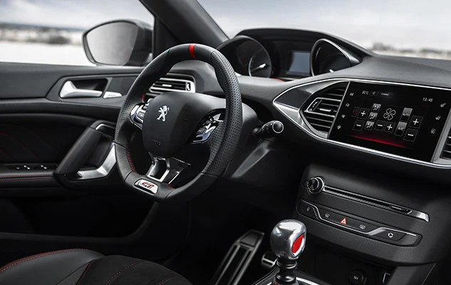Interior Peugeot 308S GTi