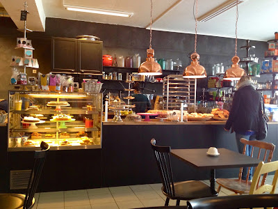 Bakerinnen byr på mange fristelser