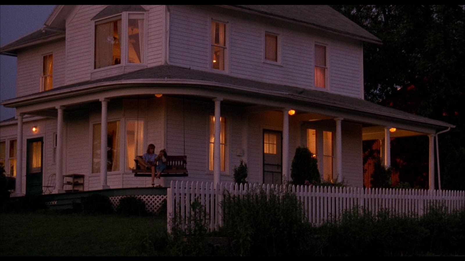 You Can Now Spend the Night at the Iconic 'Field of Dreams' House