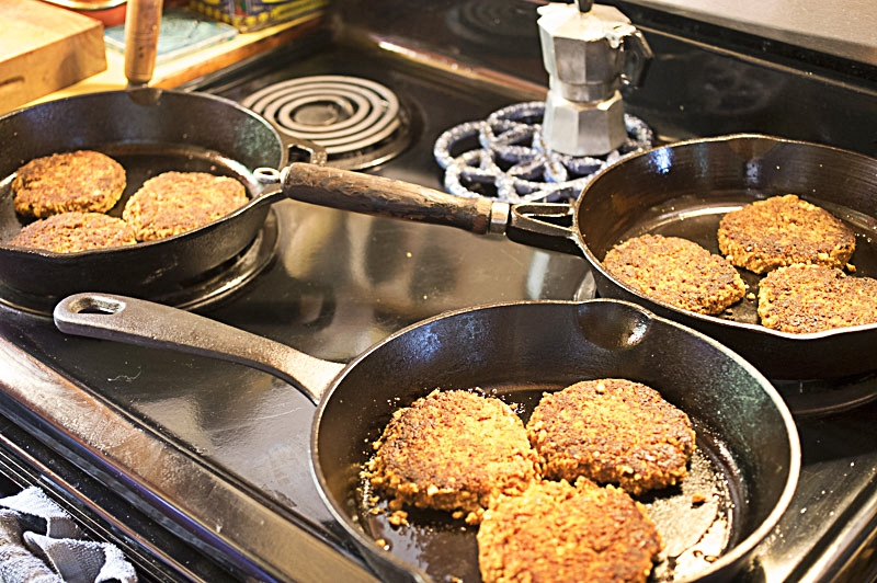 Bryanna Clark Grogan’s Vegan Feast Kitchen/ 23rd Century Table MY