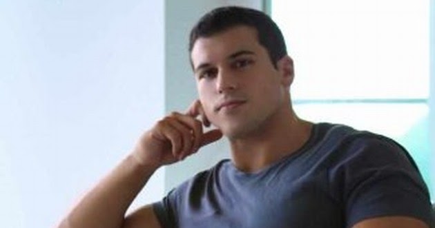 Welcome to my world.... : Your Hunk of the Day: Gio Benitez - Gio Benitez Height – ABC Anchor’s Measured Presence