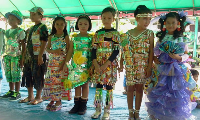 Fashion Show Daur Ulang