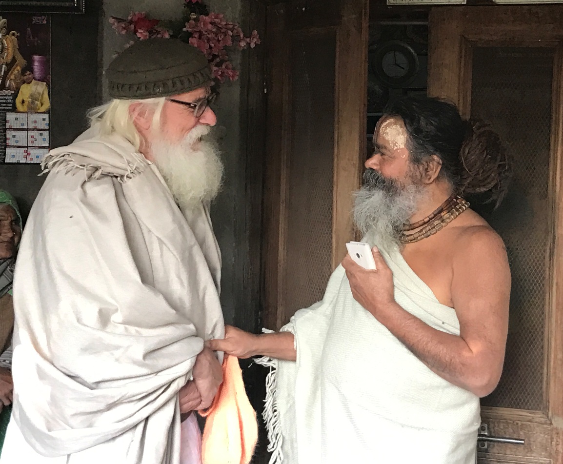 Sadhu Baba Old Man Xxx Bp - BInode Bihari Baba in Barsana