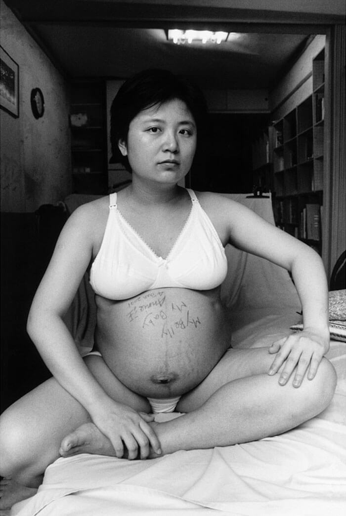 Mother Spends 17 Years Capturing Her Son Growing Up, And The Result Is Powerful Mother Spends 17 Years Capturing Her Son Growing Up, And The Result Is Powerful