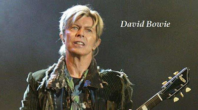 Biografi Lengkap David Bowie  Biodata  Nama lengkap : David Robert Jones  Tempat lahir : London, Inggris  Tanggal lahir : 8 Januari 1947  Meninggal : 10 Januari 2016 (69 tahun)  Genre : Glam rock, pop, experimental  Instrumen : Vokal, gitar  Biografi   David Bowie mengawali karir di akhir dekade 60an. Ia merilis album debut di tahun 1967. Namun baru di tahun 1969 namanya mulai dikenal lewat album keduanya, terutama setelah ia merilis single legendaris, Space Oddity. Lagu ini mampu mengantarkan Bowie menuju popularitas dan disebut sebut sebagai single pertama David Bowie yang sukses. Memasuki era 70an, Bowie kian dikenal dan menjadi salah satu penyanyi terpopuler di era 70an.  David bowie Dikenal sebagai musisi bunglon untuk penampilan dan suara yang selalu berubah, David Bowie lahir dengan nama David Robert Jones di Brixton, Inggris, pada 8 Januari 1947. David menunjukkan minat dalam musik sejak usia dini dan mulai bermain saksofon di usia 13. Ia sangat dipengaruhi oleh saudaranya Terry, yang sembilan tahun lebih tua dan memperkenalkan David ke dunia musik rock dan sastra beat. Tapi Terry memiliki kebiasaan buruk, dan penyakit mental, yang memaksa keluarganya menyerahkan dia untuk diinstitusi, menghantui David untuk kesepakatan yang baik dalam hidupnya. Terry bunuh diri 