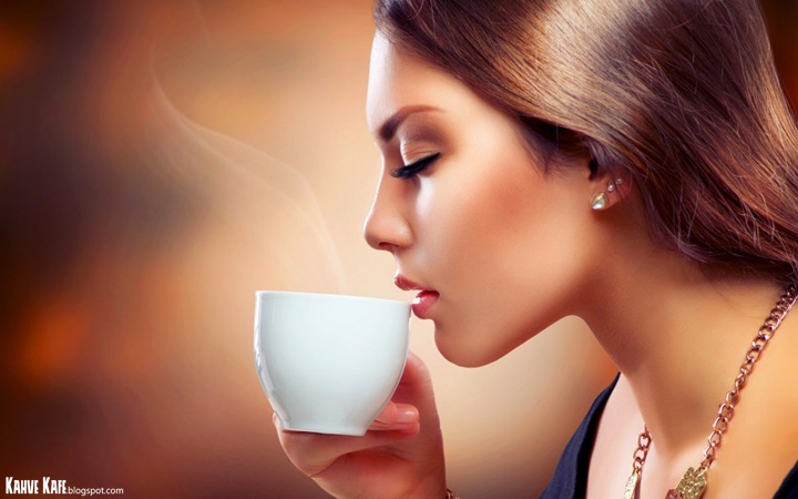 Aç Karnına Kahve İçmek Zararlı Mı? KAHVEKAFE Kahve Dünyasından